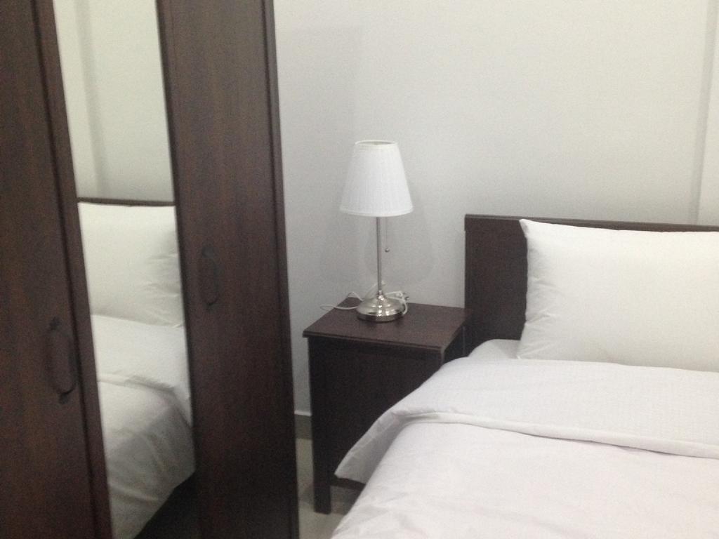 Riviera Apartments Kuwait City Esterno foto